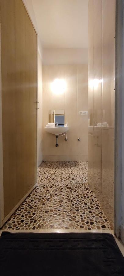 J-House, Spacious Apartments With Balconies, Thalassa 1Min Away 솔림 외부 사진