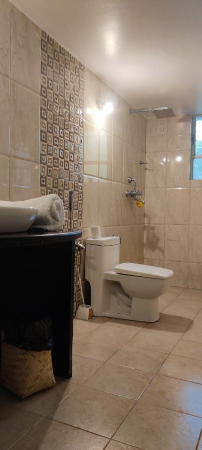 J-House, Spacious Apartments With Balconies, Thalassa 1Min Away 솔림 외부 사진