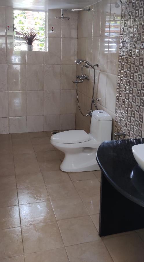 J-House, Spacious Apartments With Balconies, Thalassa 1Min Away 솔림 외부 사진