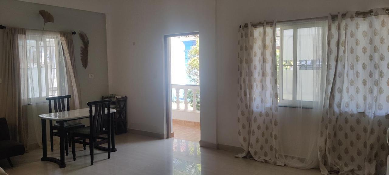 J-House, Spacious Apartments With Balconies, Thalassa 1Min Away 솔림 외부 사진