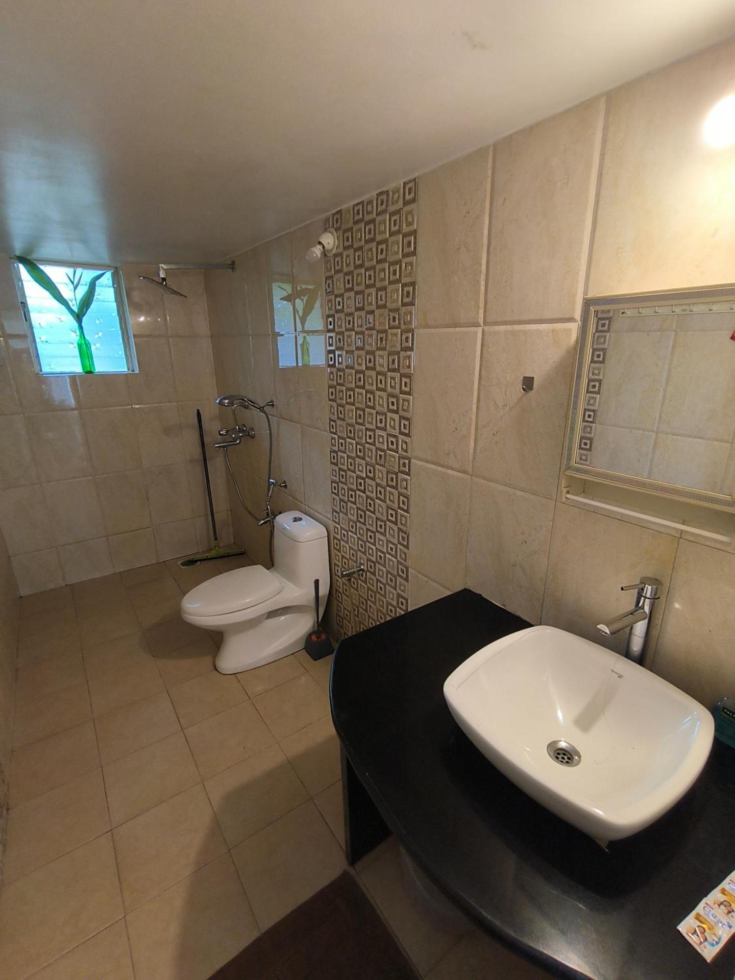 J-House, Spacious Apartments With Balconies, Thalassa 1Min Away 솔림 객실 사진